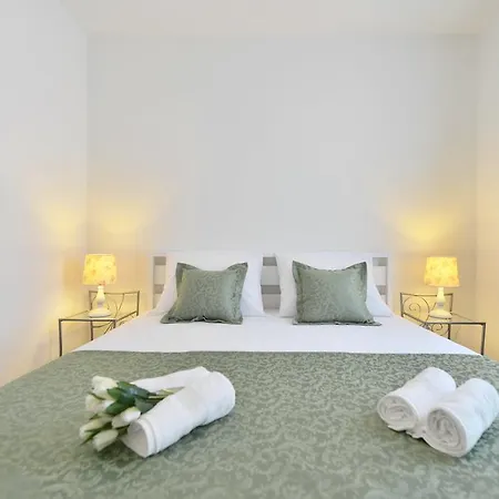 Apartman Karlo