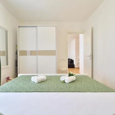 Апартаменти Karlo